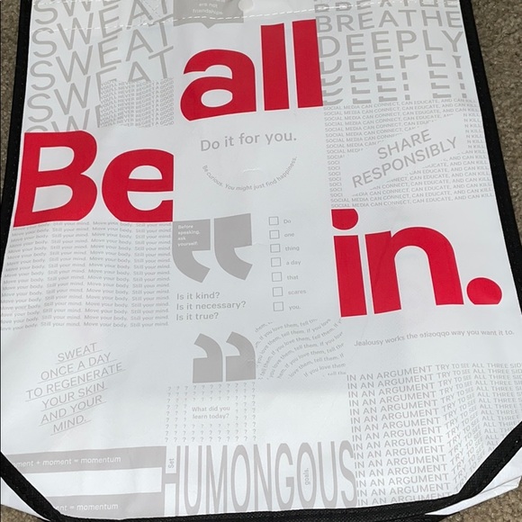 Be all in lululemon reusable bag - Picture 2 of 3